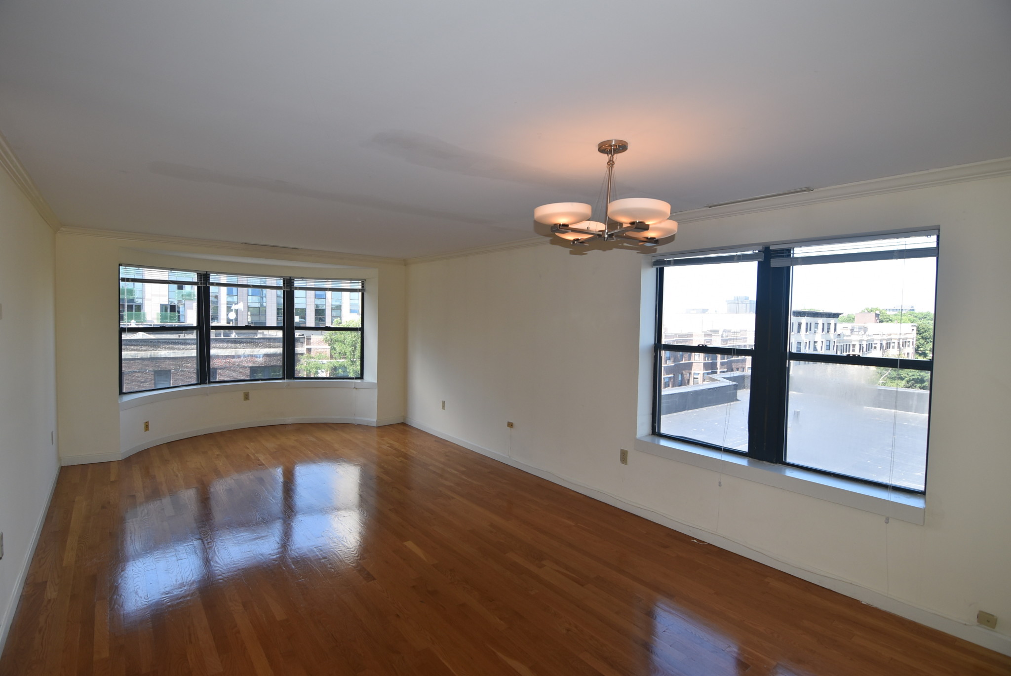 100 Jersey St, Fenway