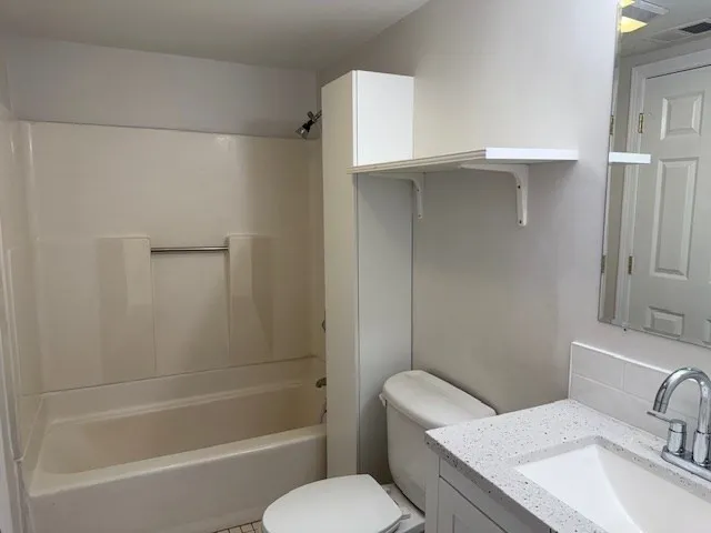 15 Adams St, Watertown