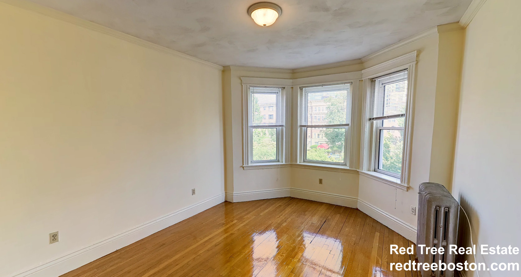 109 Queensberry St, Fenway