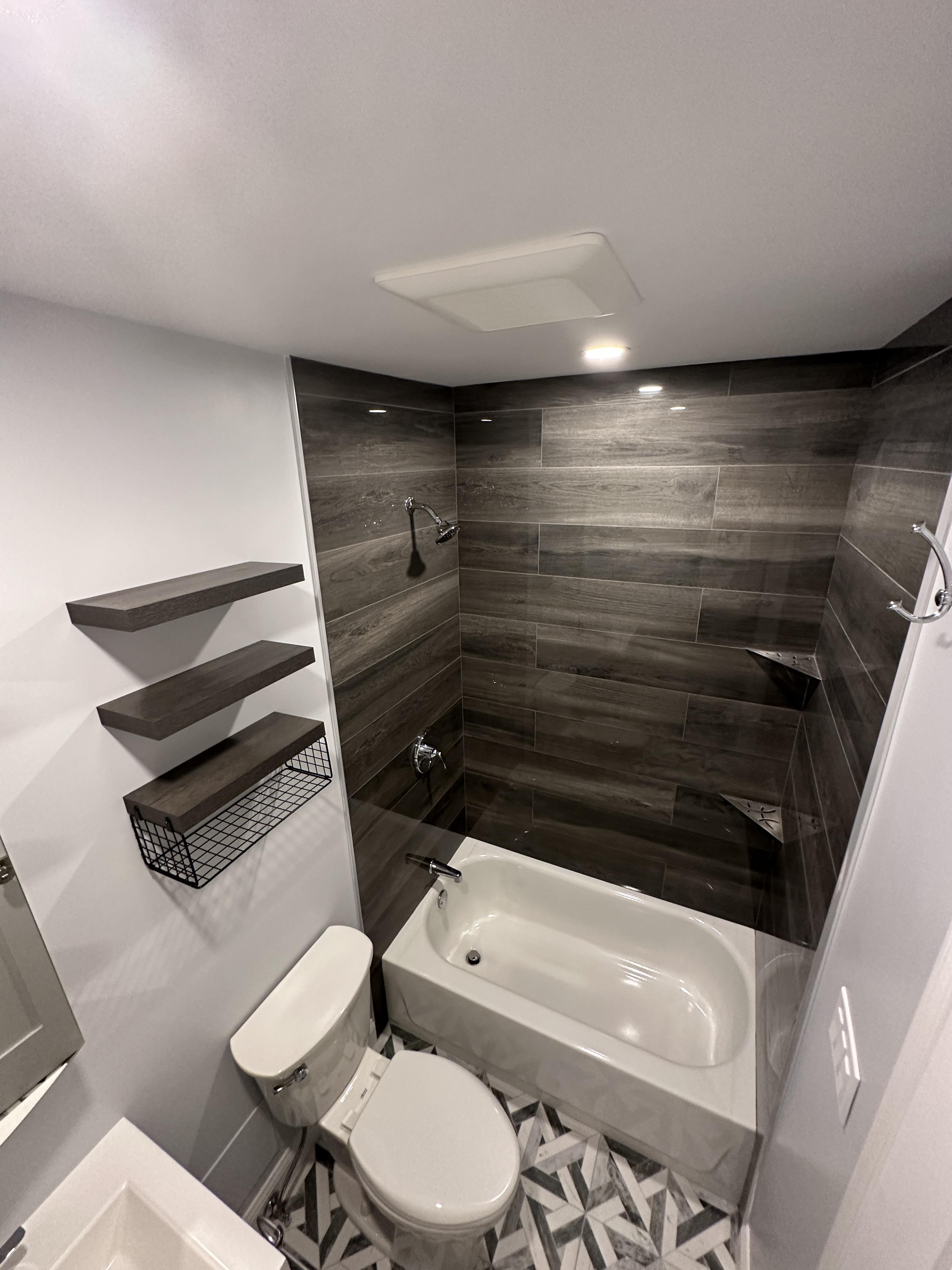 1 bed, 1 bath apartment for rent at 40 Saint Botolph Unit 8, Back Bay — photo 9 of 16