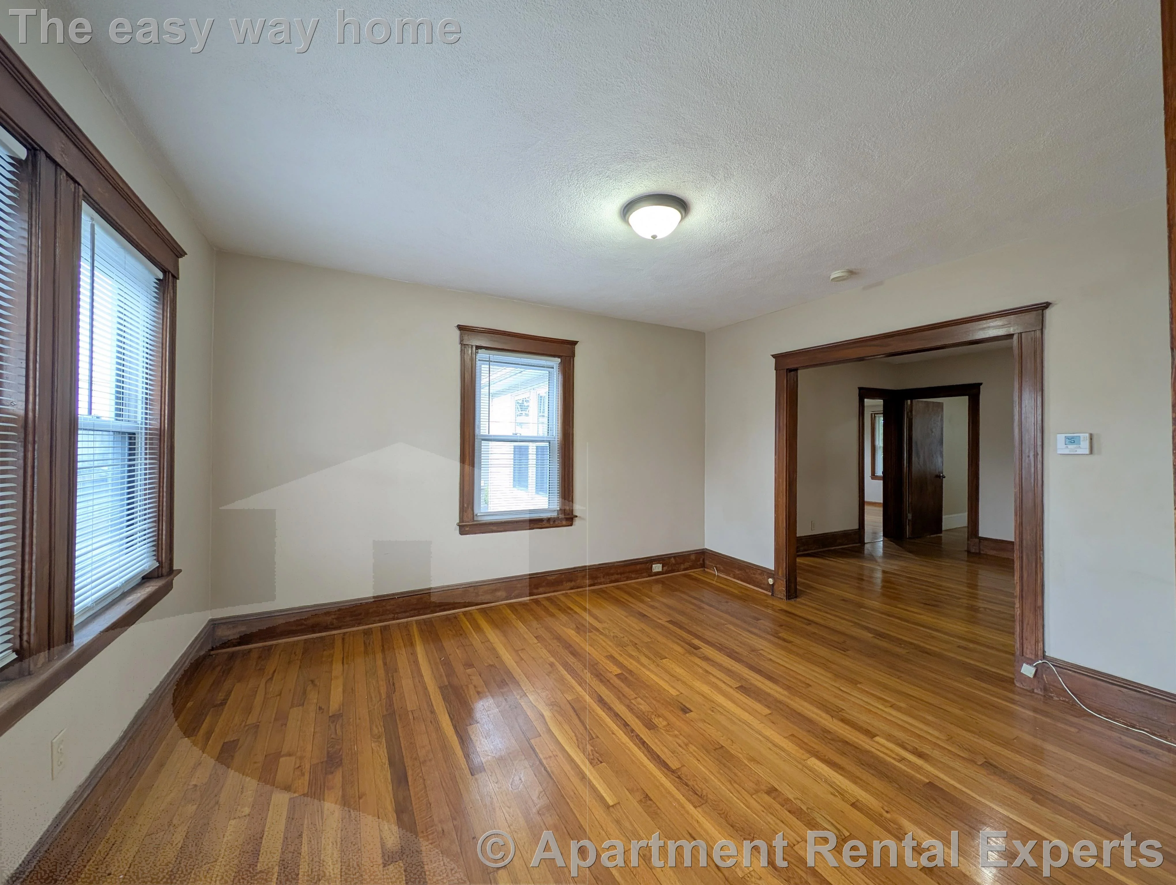 85 Billings Ave, Tufts