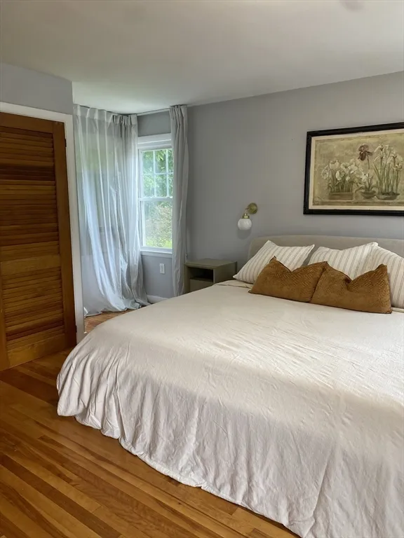 656 Grove St, Worcester