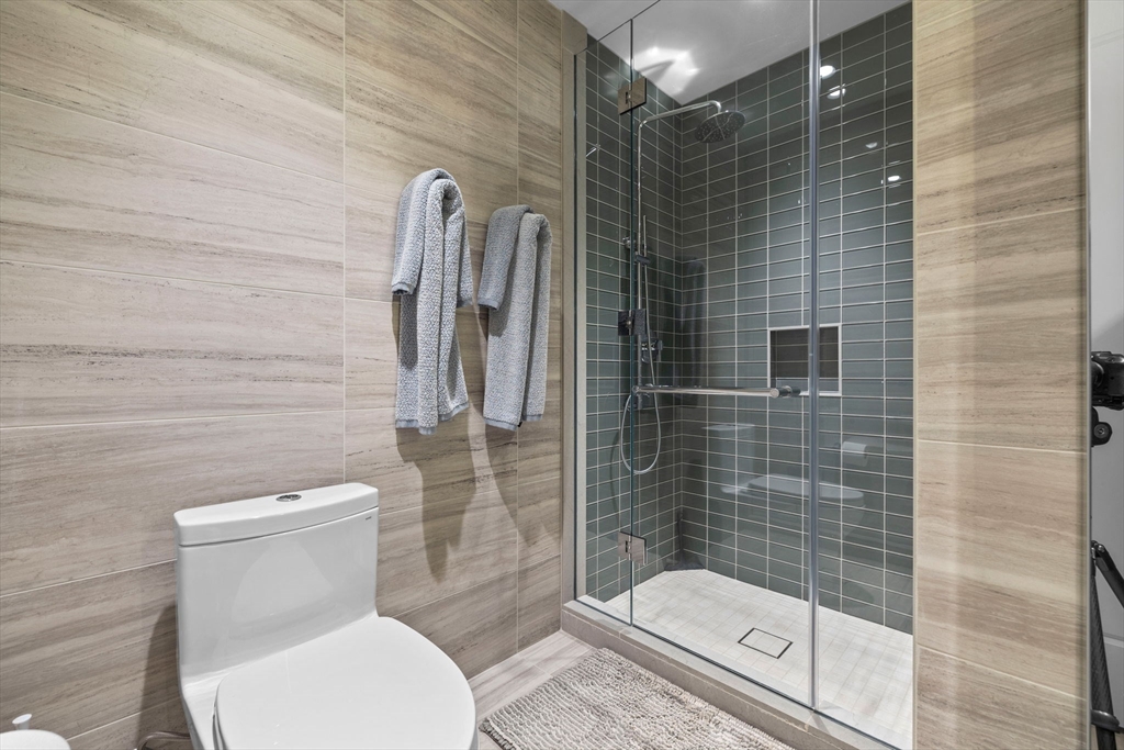 430 Stuart St, Back Bay