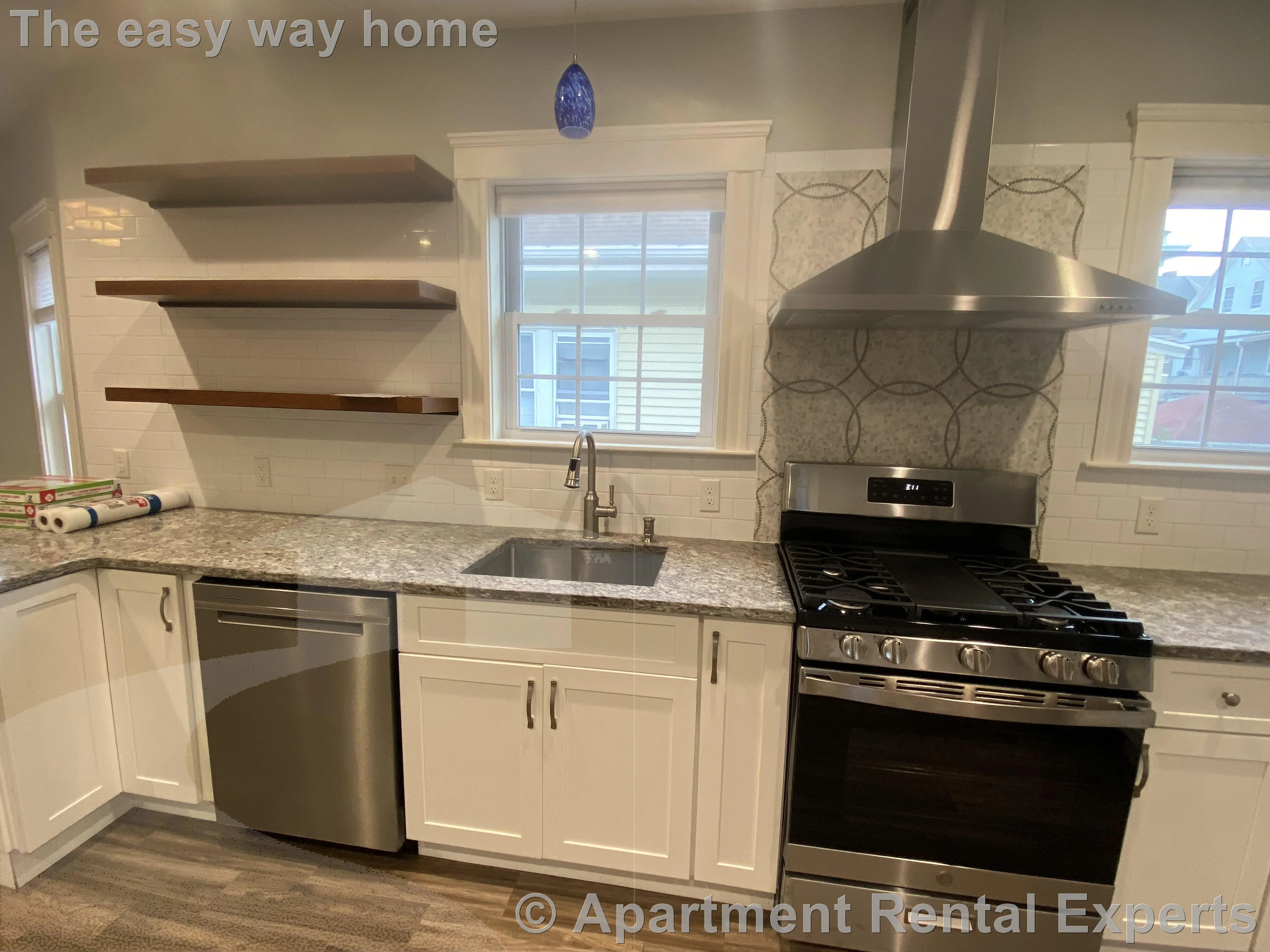 67 Bristol Rd, Tufts