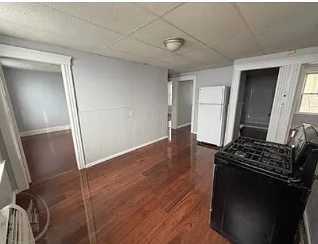 21 Hitchcock Rd, Webster Square