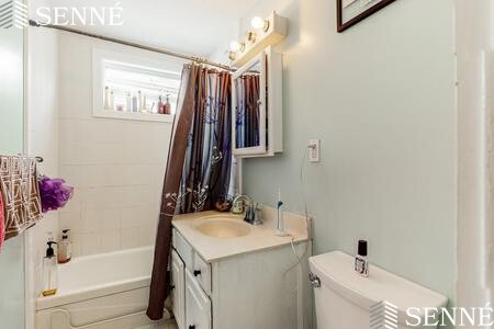 124 Walnut St, Winter Hill