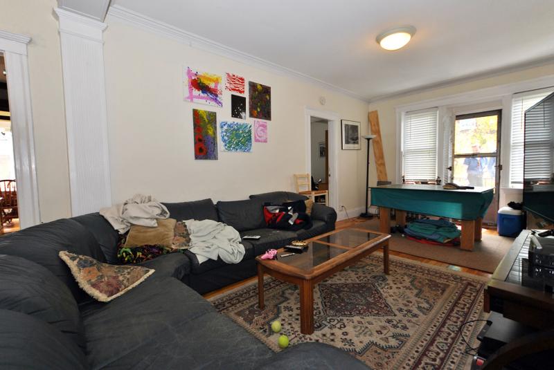 3 bed, 1 bath apartment for rent at 301 Allston St Unit 12, Allston — photo 12 of 15