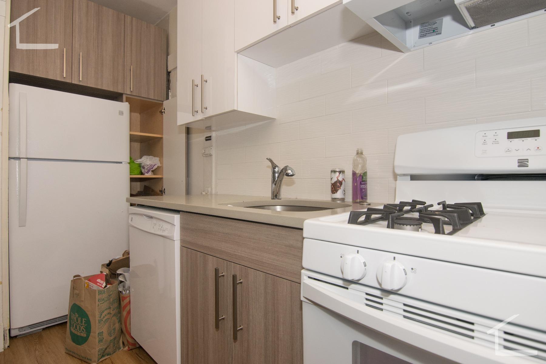 3 bed, 1 bath apartment for rent at 301 Allston St Unit 12, Allston — photo 4 of 15