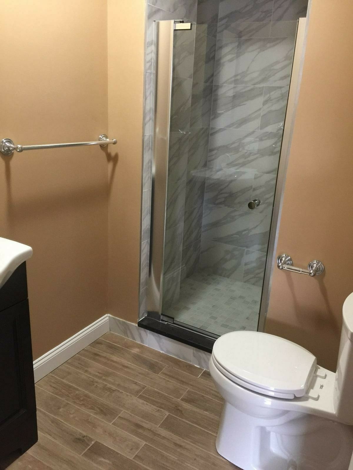 32 Linden St, Central Village