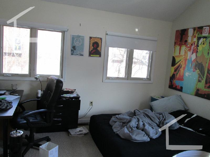 3 bed, 2.5 bath apartment for rent at 5 Etna Unit 1, Brighton — photo 2 of 13