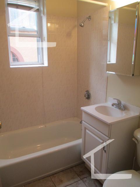 38 Hemenway St, Fenway