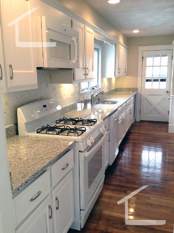 32 Irvington Rd, West Somerville