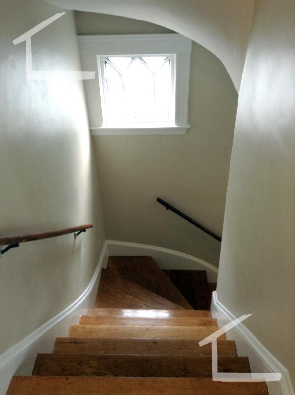 32 Irvington Rd, West Somerville