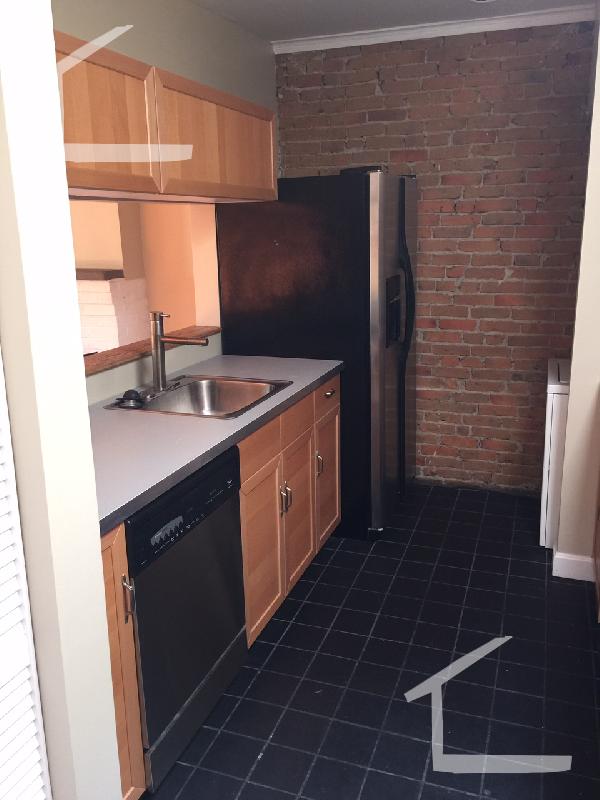 1 bed, 1 bath apartment for rent at 192 West Brookline St Unit 4, South End — photo 2 of 15