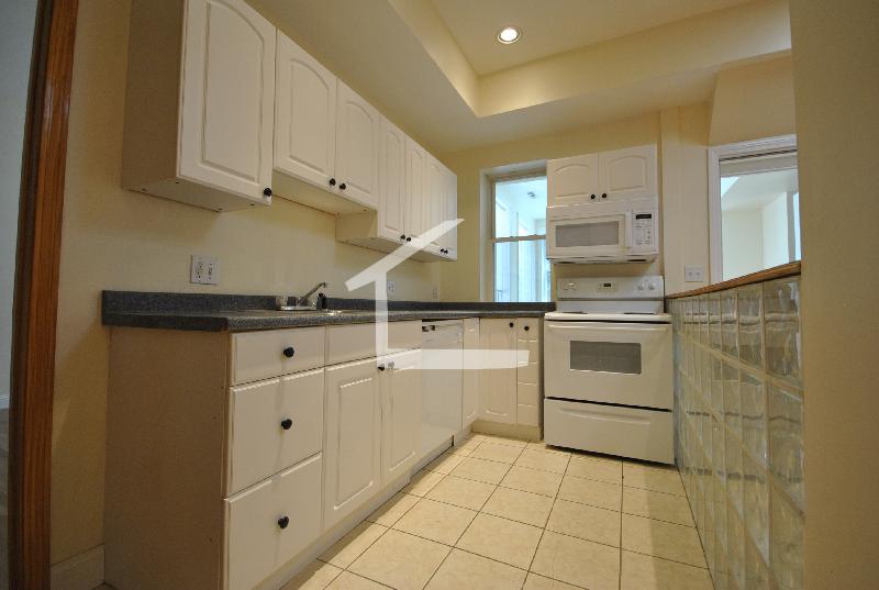 1801 Beacon St, Brookline