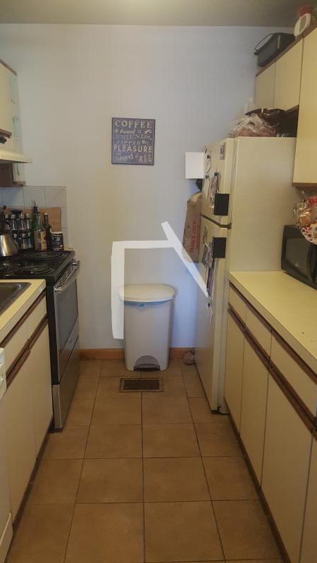 12 Gardner St, Allston