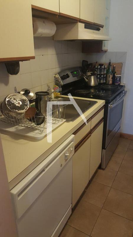 12 Gardner St, Allston