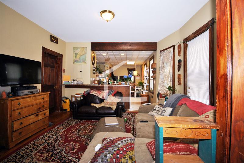 3 bed, 2 bath apartment for rent at 131 Murdock St Unit 2, Brighton — photo 10 of 12