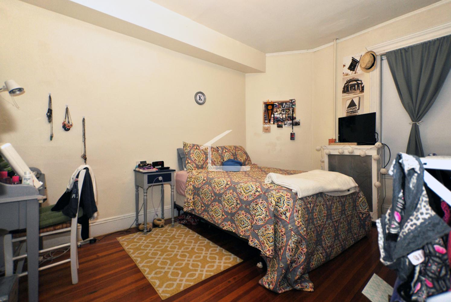 10 Strathmore Rd, Brookline