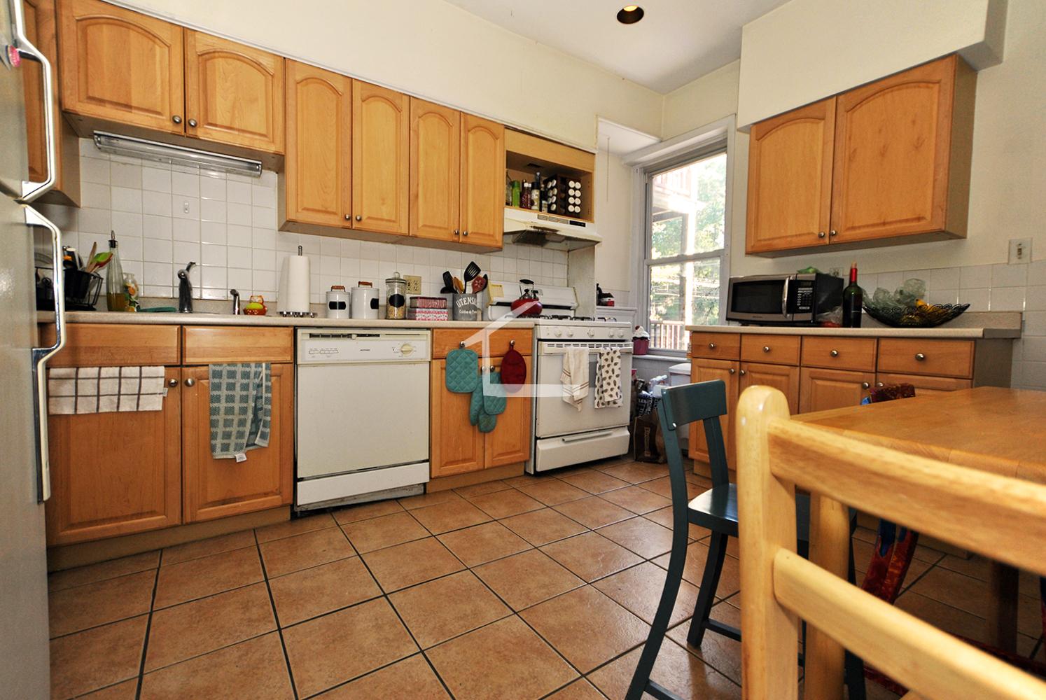 10 Strathmore Rd, Brookline