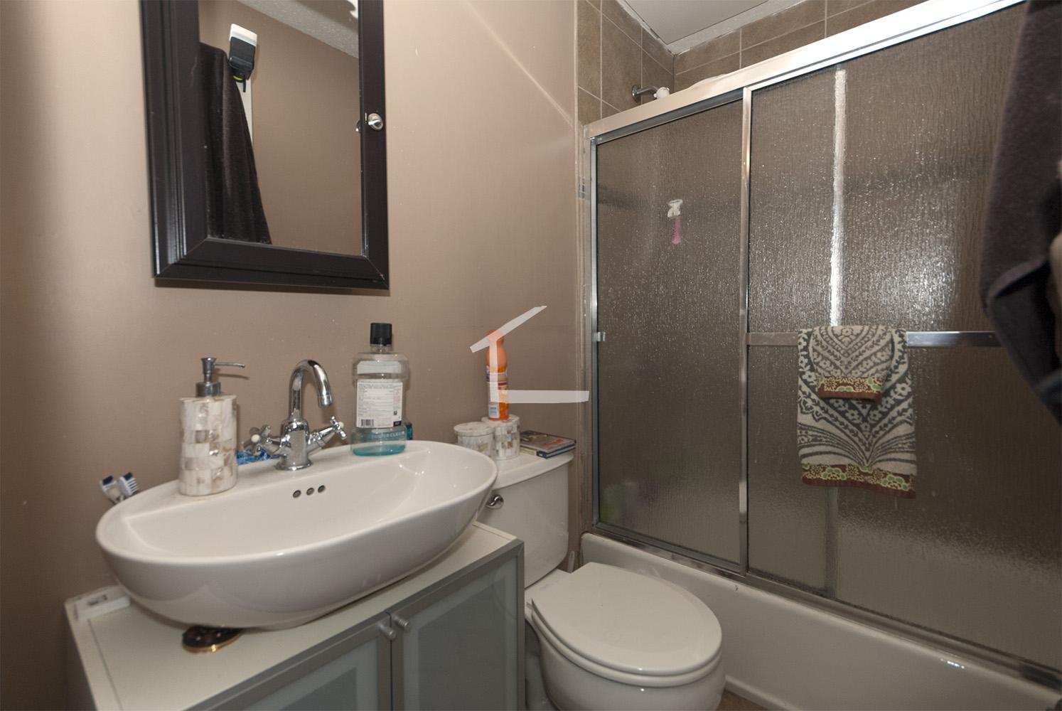 47 Gardner St, Allston