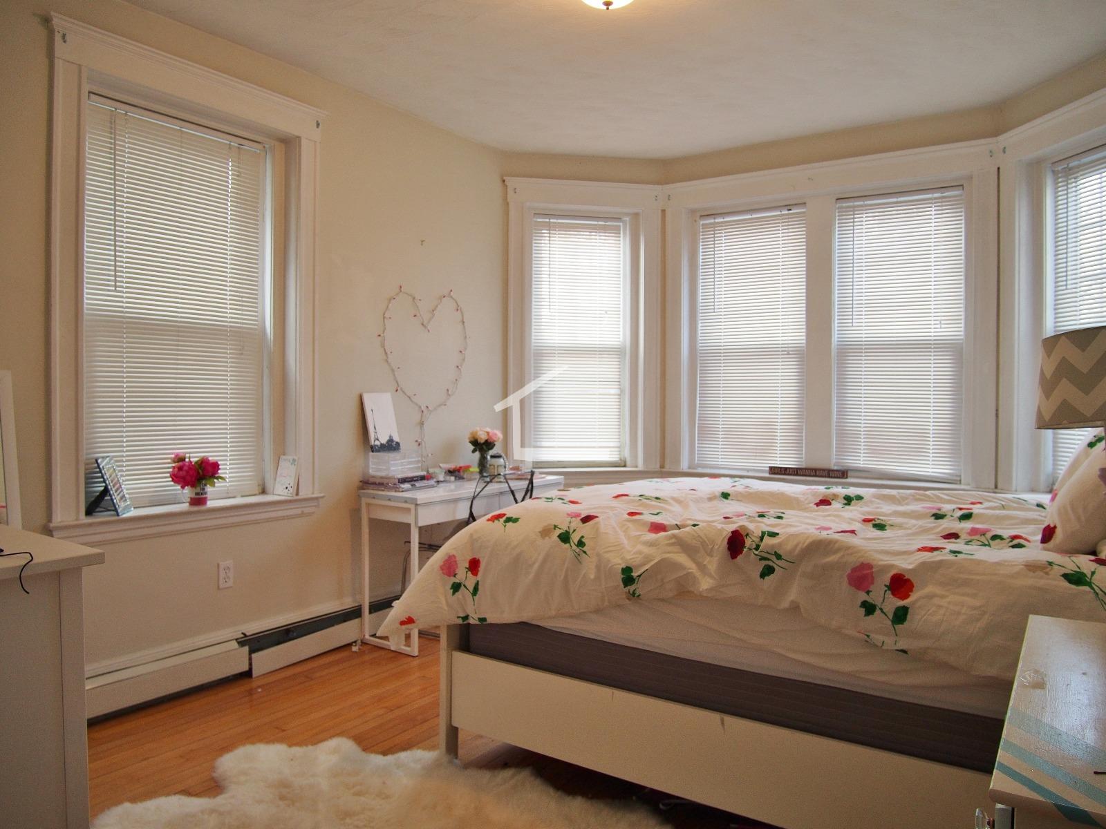 69 Babcock St, North Brookline