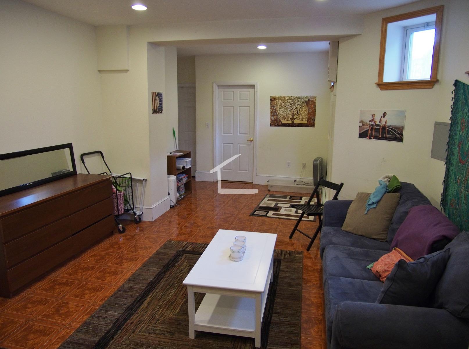 69 Babcock St, North Brookline