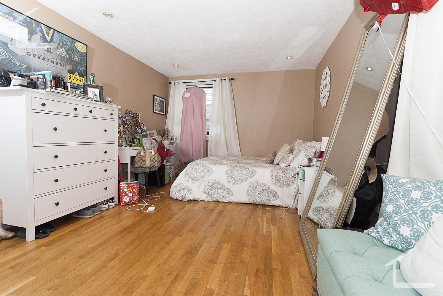 47 Gardner St, Allston