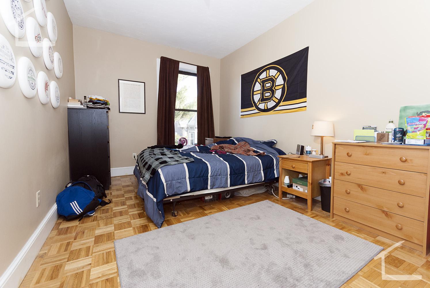 17 Highgate St, Allston