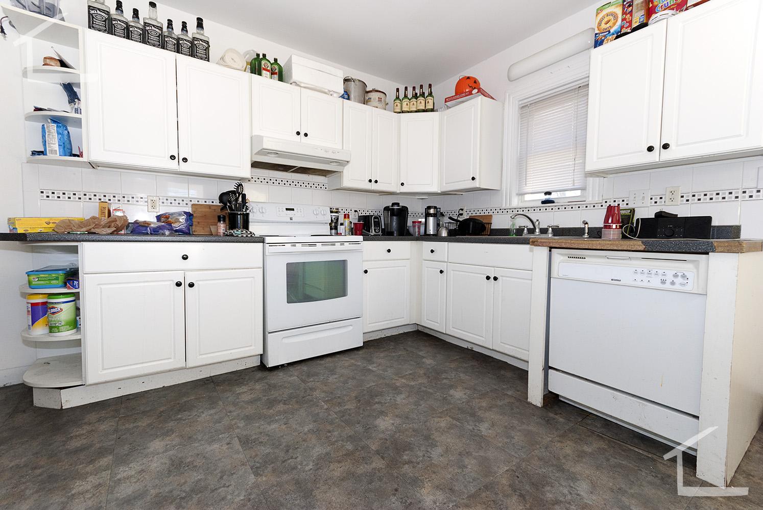 69 Ashford St, Allston