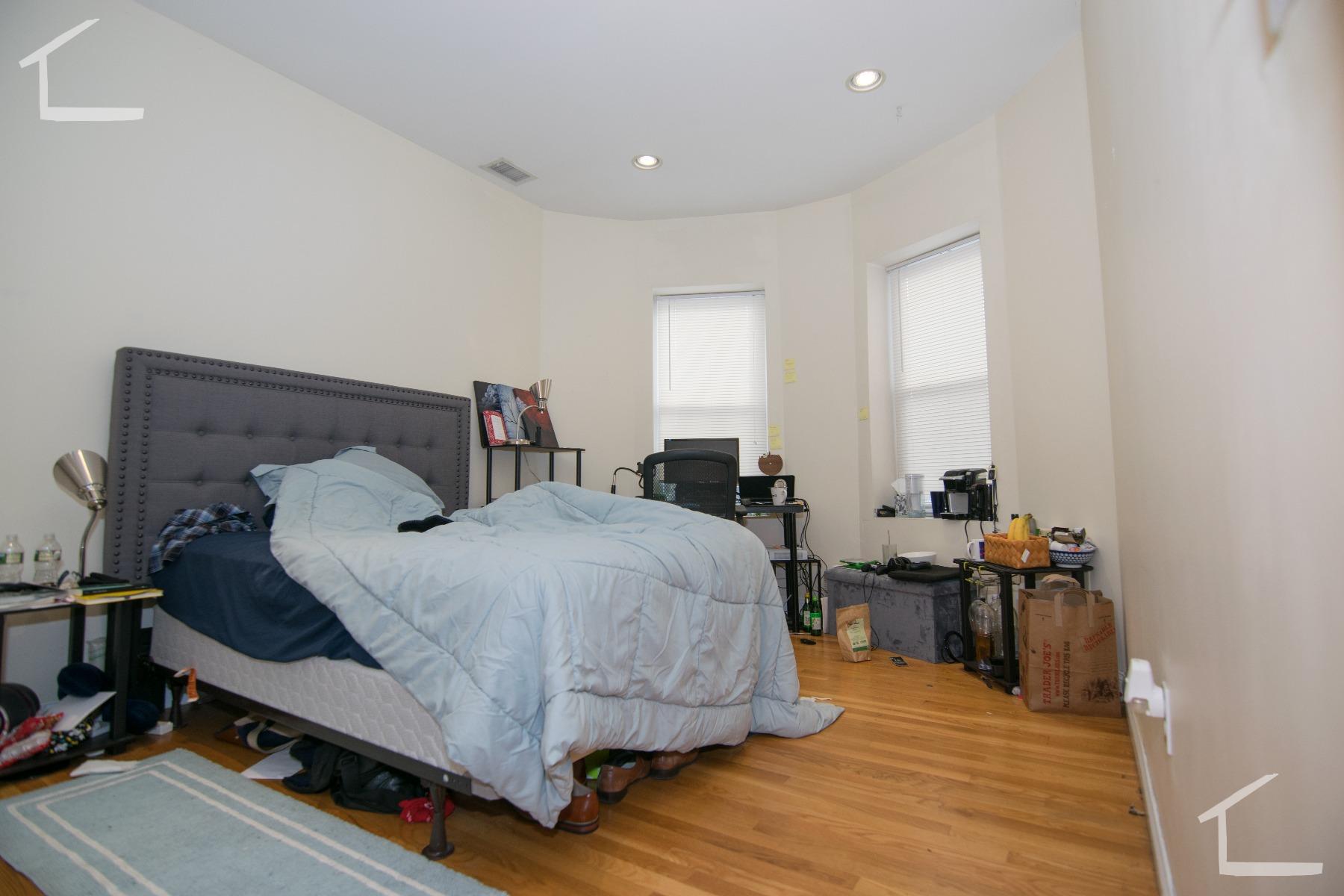 1801 Beacon St, Brookline