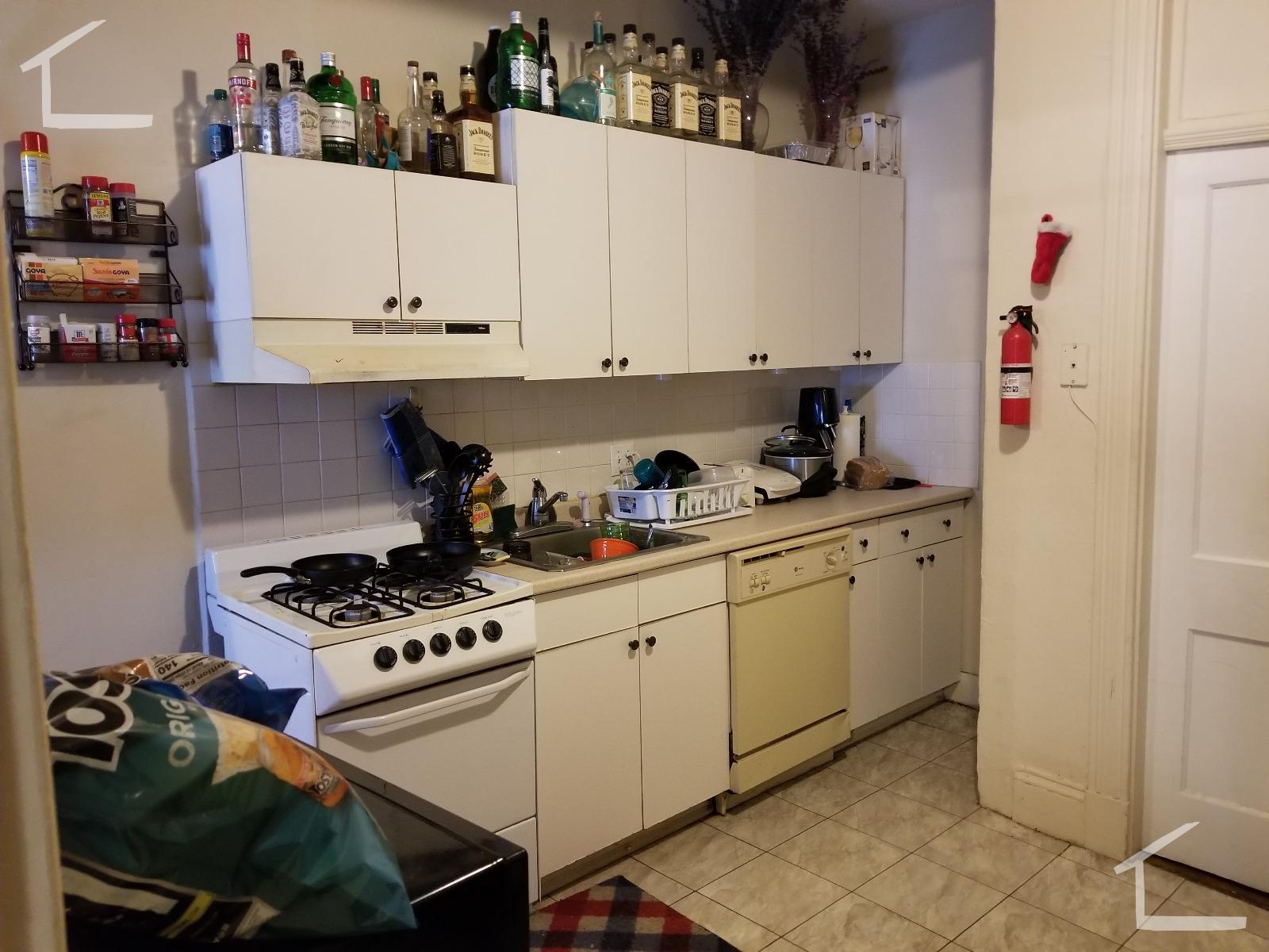2 bed, 1 bath apartment for rent at 32 Park Vale Unit 4, Allston — photo 5 of 5