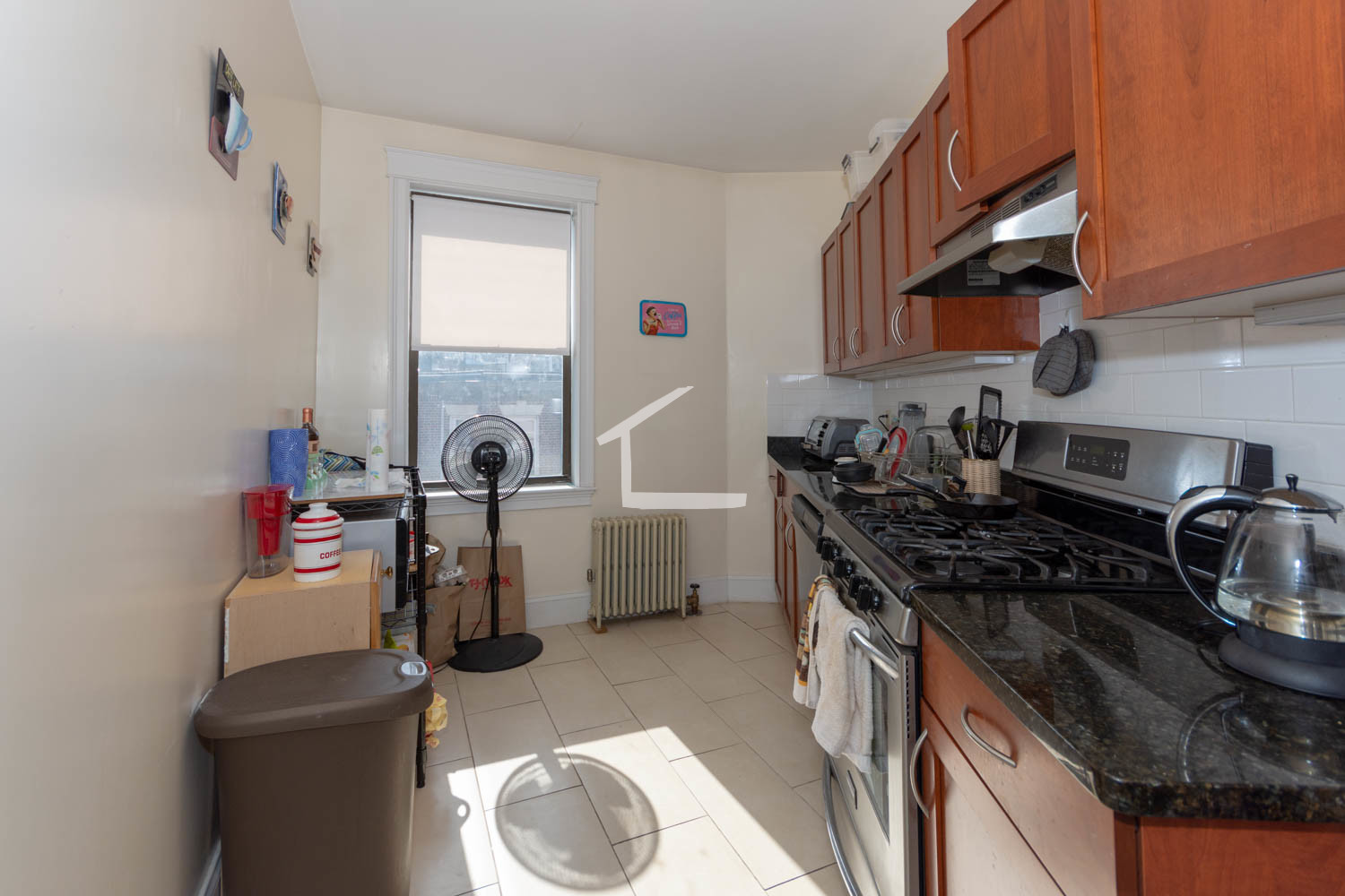 3 bed, 1 bath apartment for rent at 1340 Commonwealth Unit 25, Allston