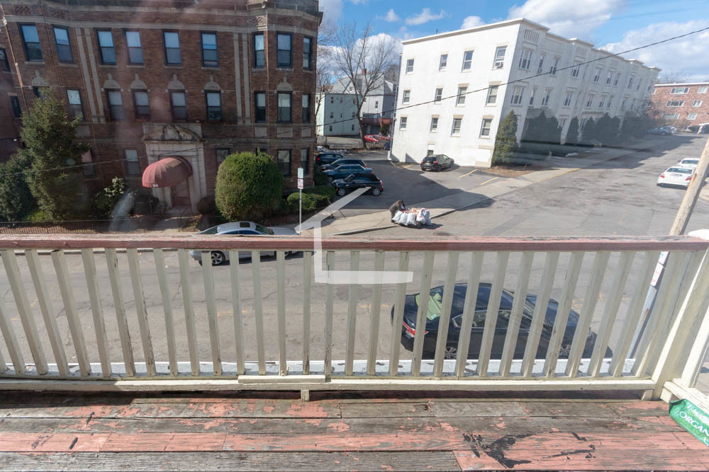 3 bed, 1 bath apartment for rent at 70 Quint Ave Unit 2, Allston — photo 5 of 7