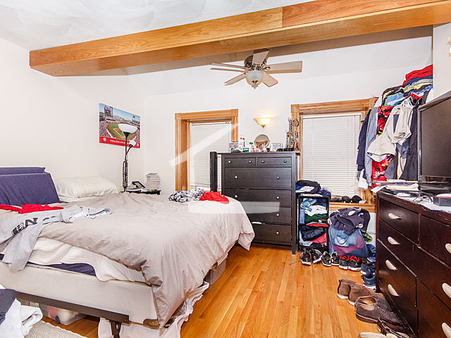 39 Charles St, Beacon Hill