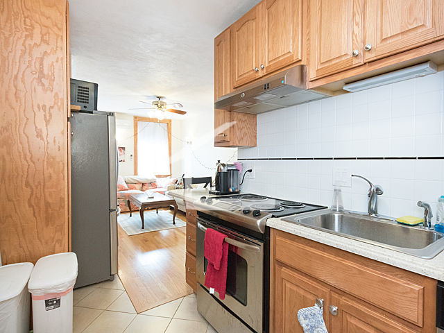 89 Myrtle St, Beacon Hill