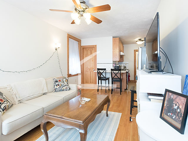 89 Myrtle St, Beacon Hill