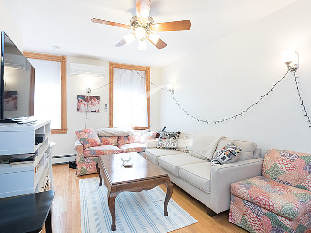 89 Myrtle St, Beacon Hill