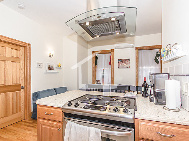 97 Myrtle St, Beacon Hill