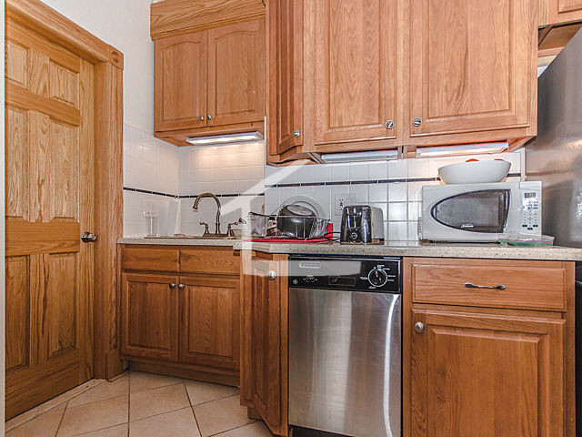 60 Phillips St, Beacon Hill