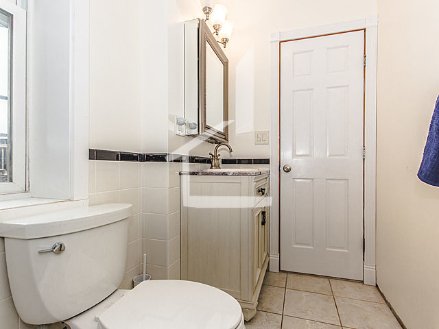 60 Phillips St, Beacon Hill