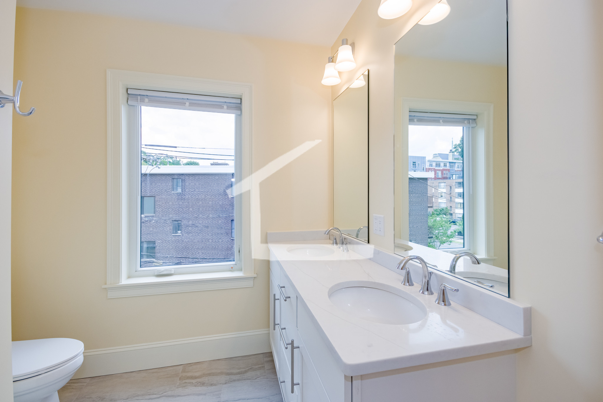 4 bed, 3.5 bath apartment for rent at 120 Tremont Unit 2, Brighton — photo 2 of 22