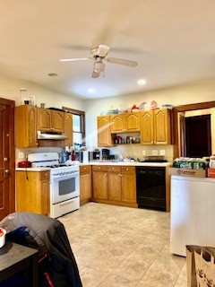 3 bed, 1 bath apartment for rent at 163 Brayton Rd Unit 2, Brighton — photo 14 of 16