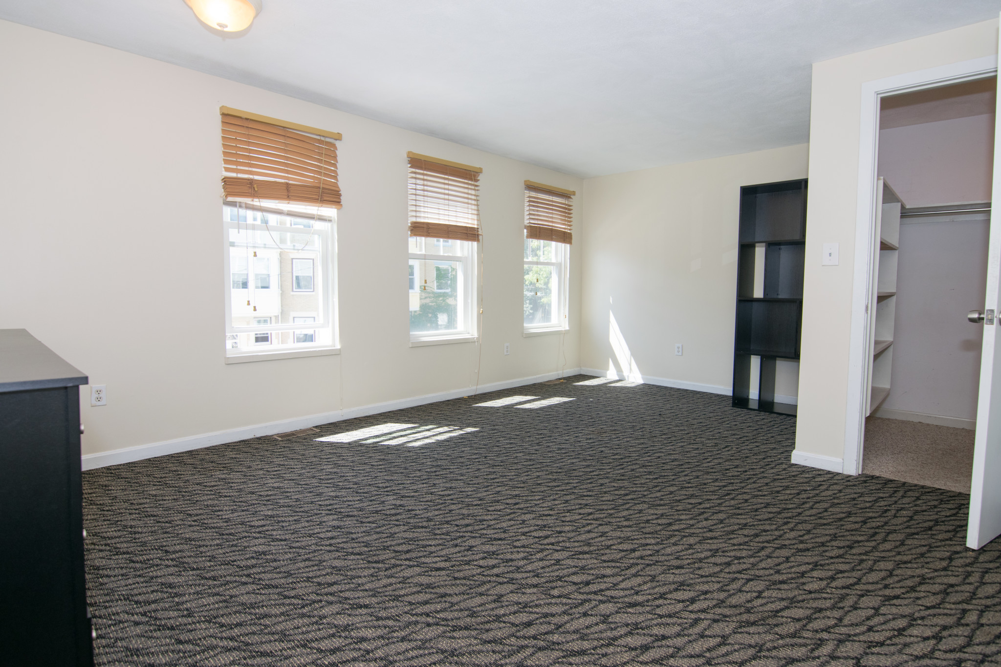 133 Glenville Ave, Allston