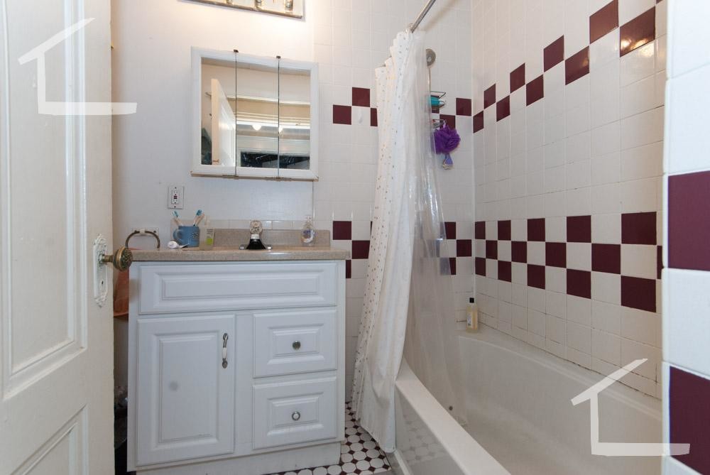 14 Ashford St, Allston