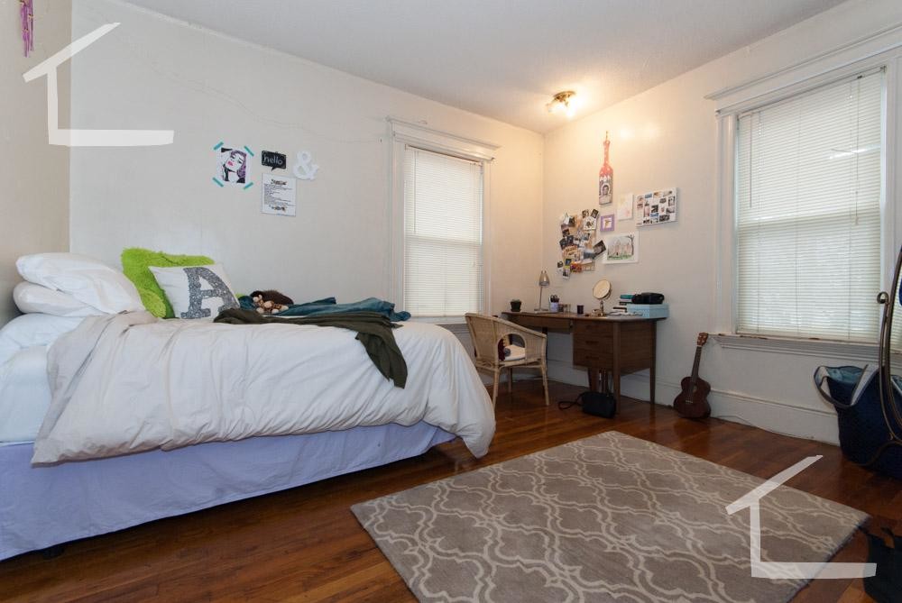 14 Ashford St, Allston