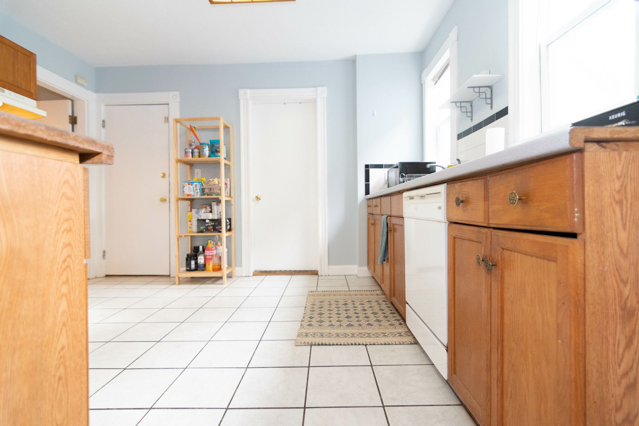 3 bed, 2 bath apartment for rent at 153 Murdock St Unit 2, Brighton — photo 5 of 27