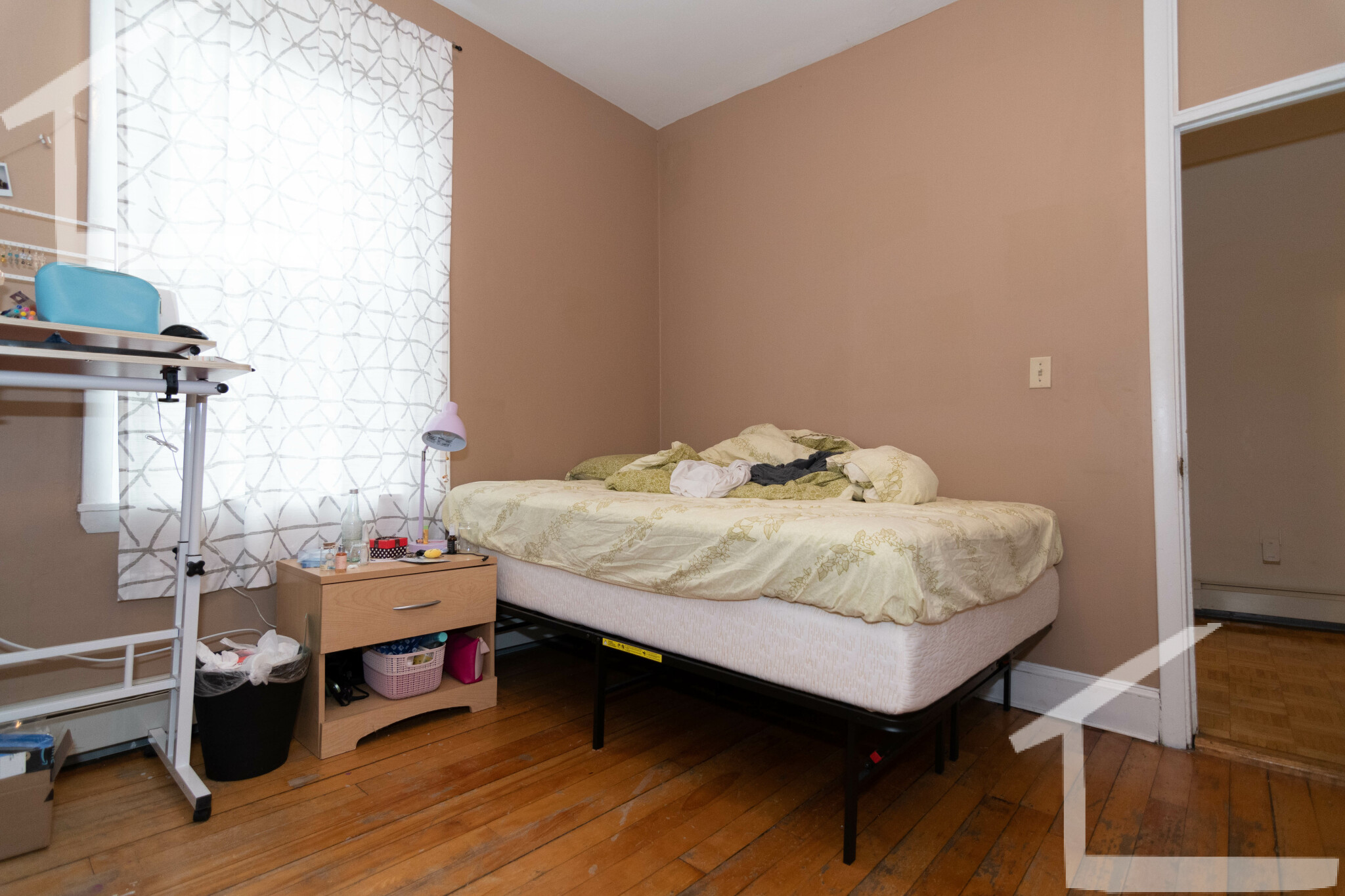 6 Glenville Ave, Allston