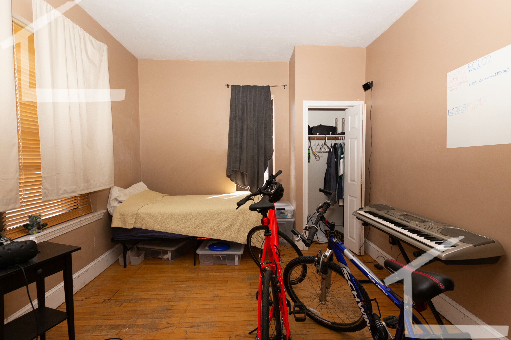 183 Harvard Ave, Brighton