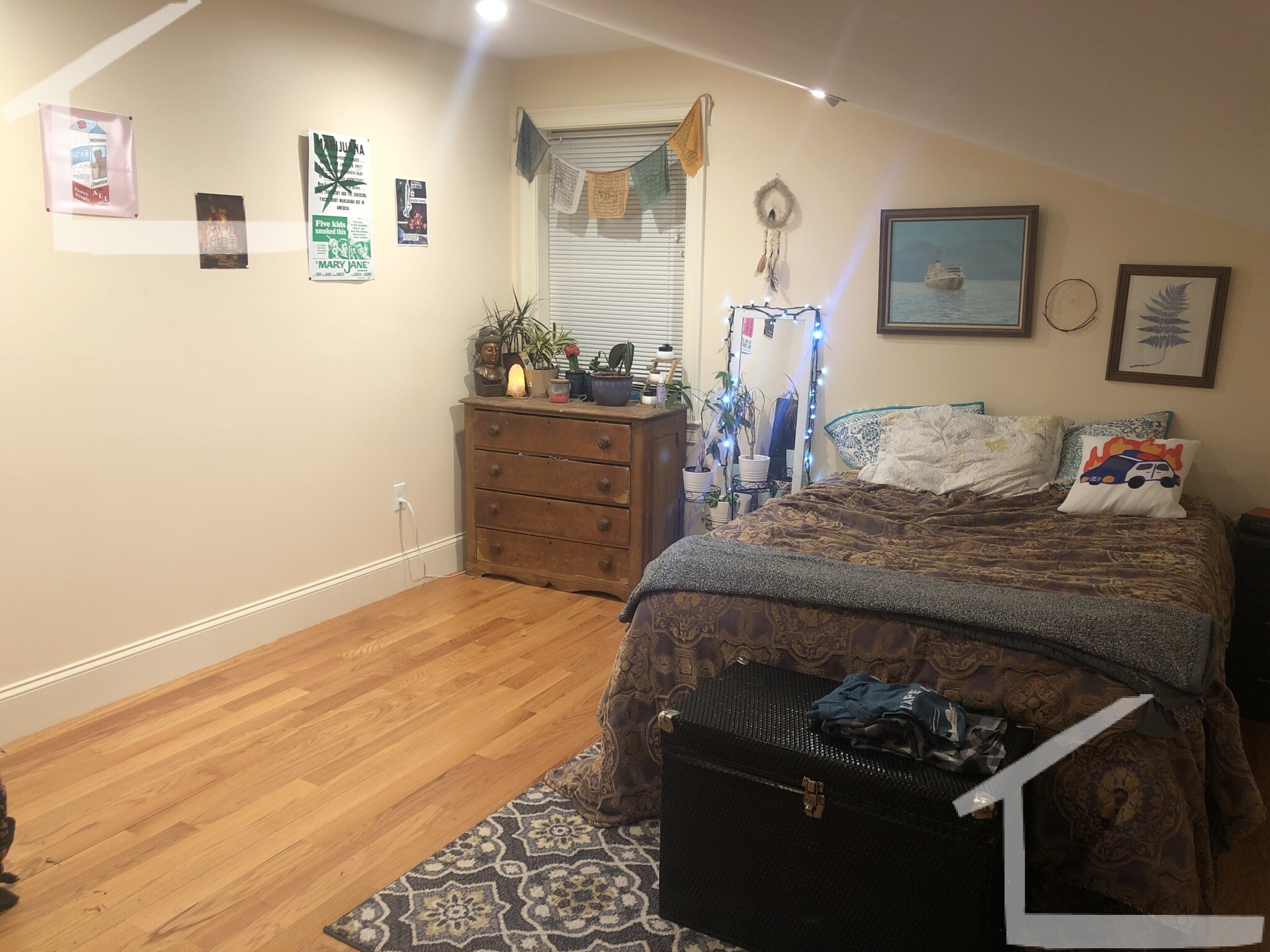 5 bed, 3.5 bath apartment for rent at 26 Bothwell Unit 2, Brighton — photo 14 of 17